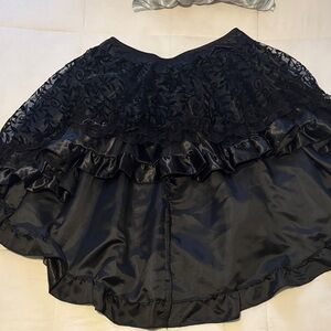Elegant Black Lace Women's Skirt